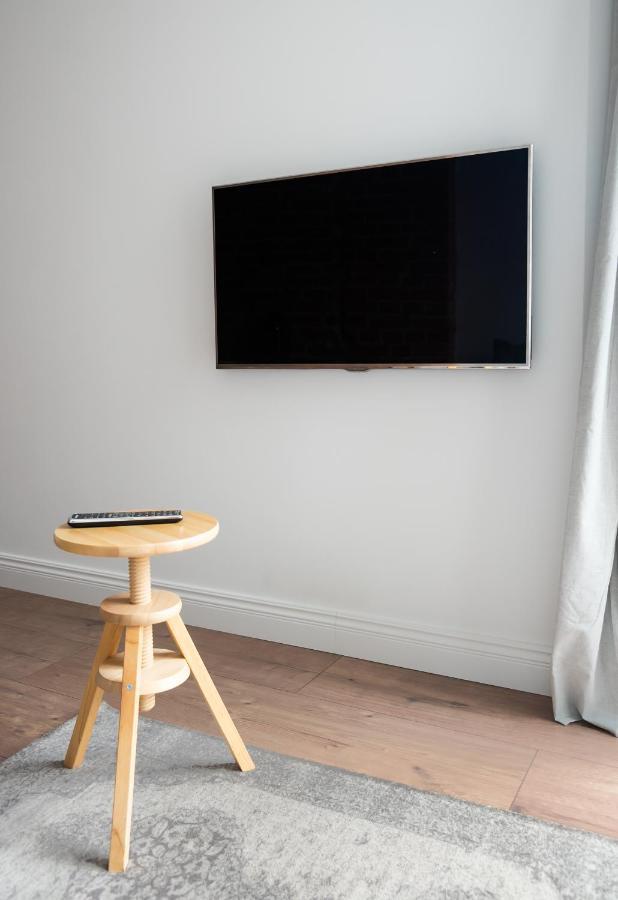 East Warsaw Modern Apartment מראה חיצוני תמונה