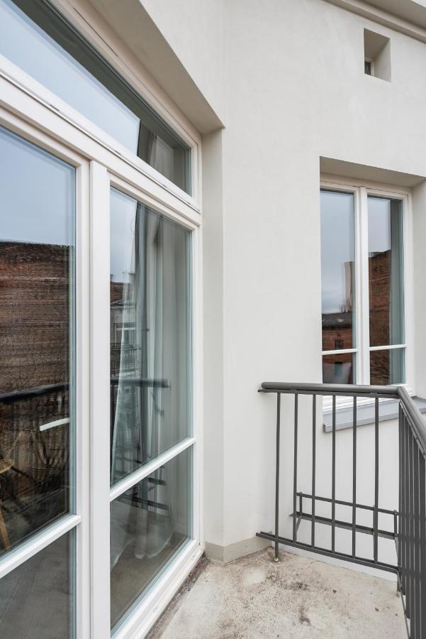 East Warsaw Modern Apartment מראה חיצוני תמונה